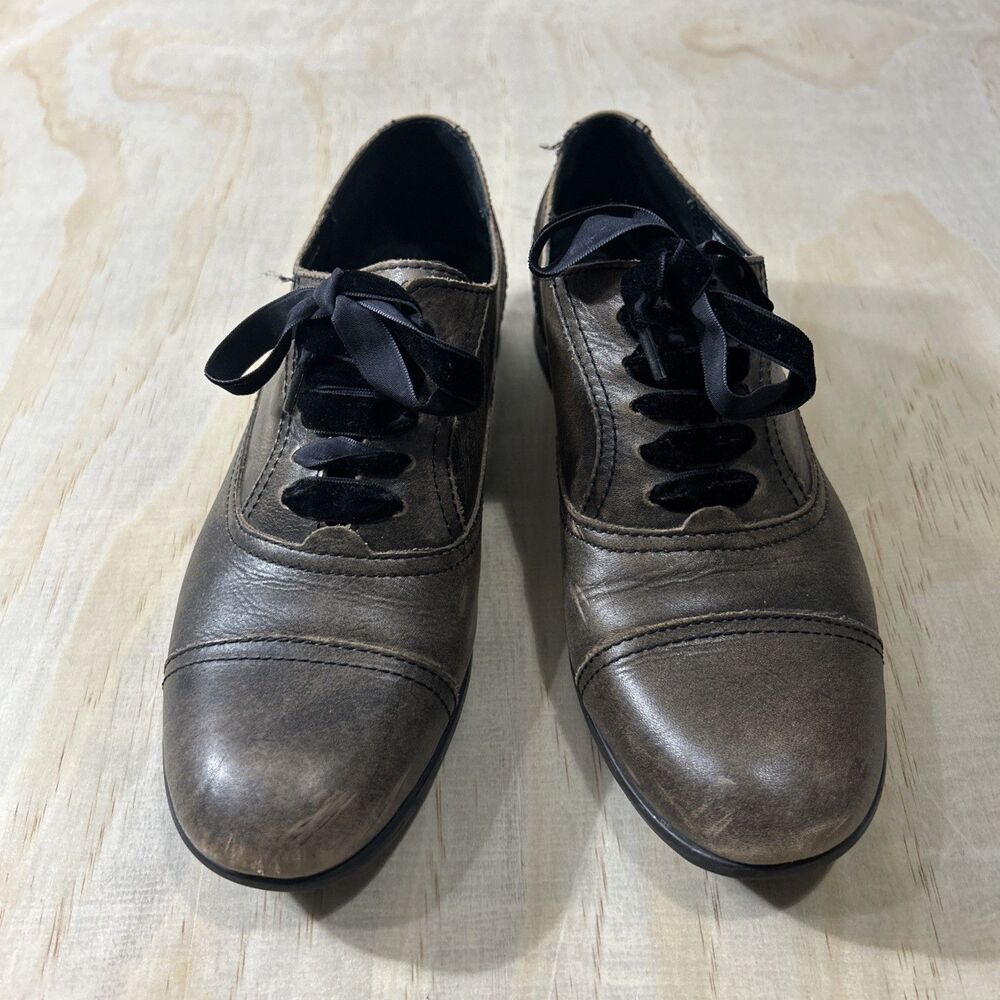 Born Bronze Leather Cap Toe Oxford Lace Up Shoes Women’s 9M Comfort Romantic Edg - Picture 2 of 10
